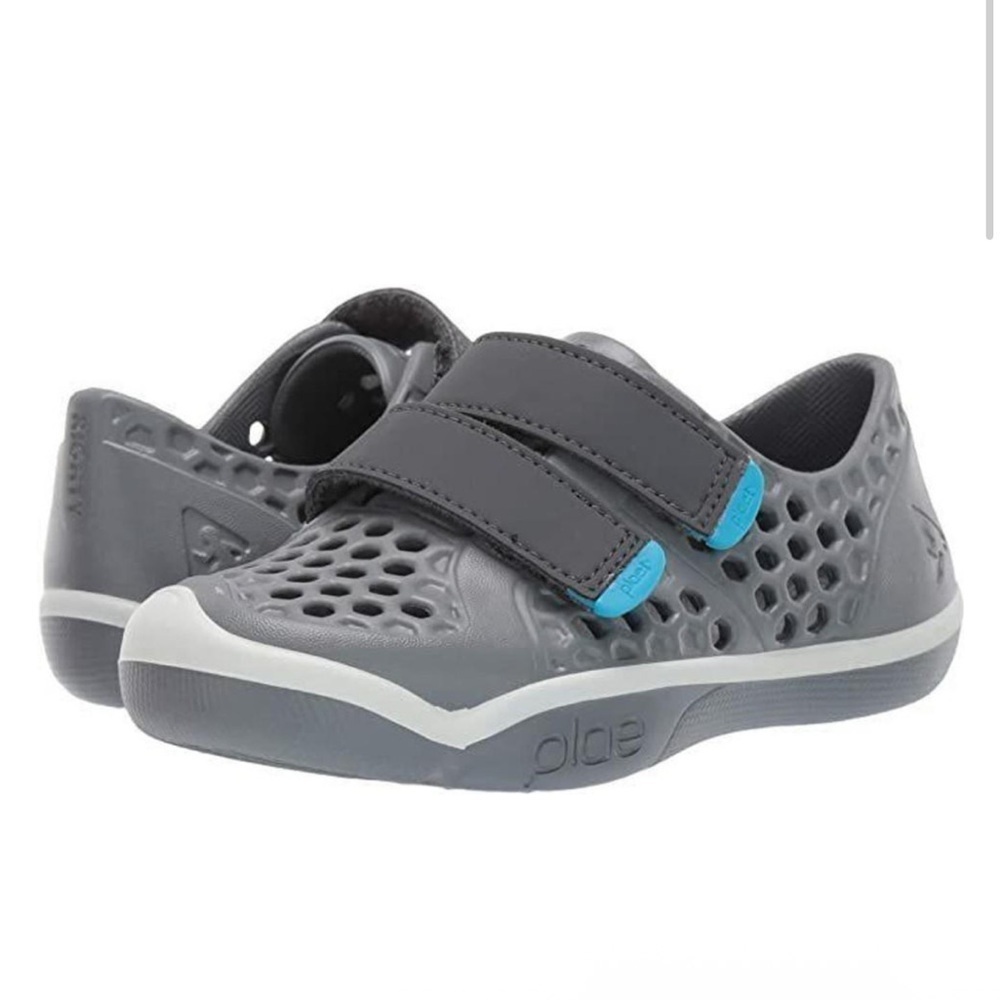 Plae Kids' Gray Mimo Water Shoes size11